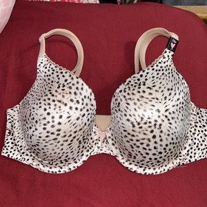 NWT Victoria’s Secret Bra